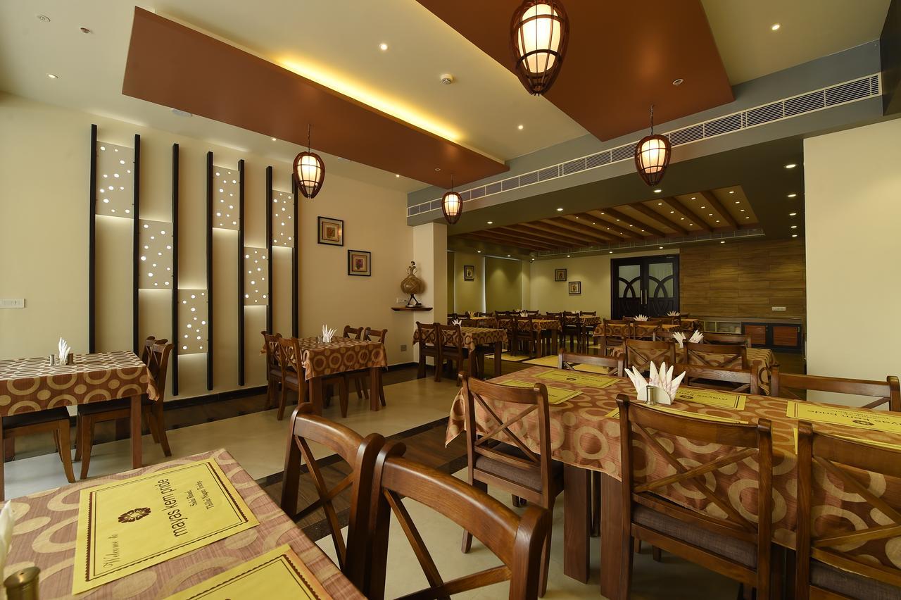 Mayas Kem Pride Tiruchirappalli Extérieur photo