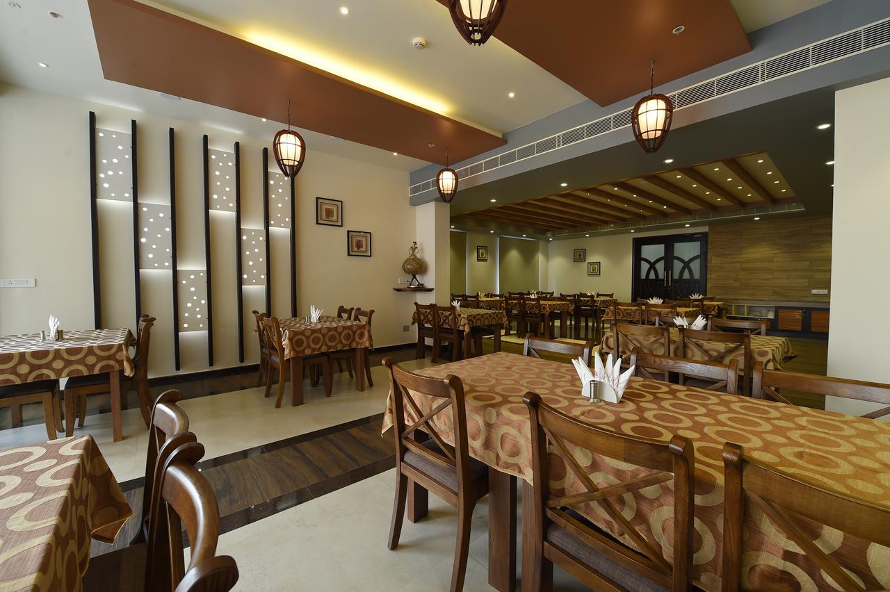 Mayas Kem Pride Tiruchirappalli Extérieur photo